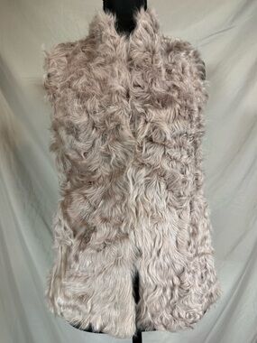 Wool & Lamb Fur Vest – Curly Fur Front with Knitted Wool Back 🐑